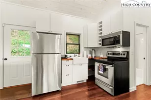 555 Highland Dr, Banner Elk, NC 28604 - Photo 33