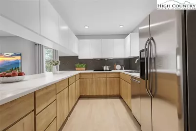 118 Overbrook Trail, Beech Mountain, NC 28604 - Photo 9