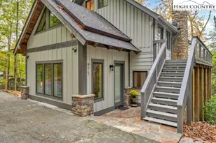 975 Hillside Dr, Linville, NC 28646 - Photo 3