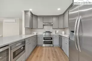 975 Hillside Dr, Linville, NC 28646 - Photo 11