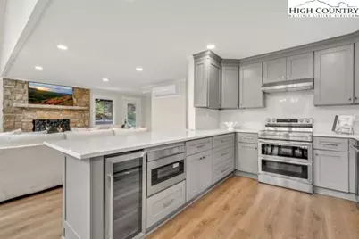 975 Hillside Drive, Linville, NC 28646 - Photo 9