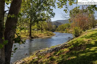 410 River Drive, Warrensville, NC 28693 - Photo 5