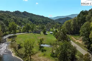 410 River Dr, Warrensville, NC 28693 - Photo 11