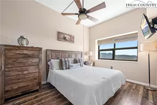 303 Sugar Top Dr, Sugar Mountain, NC 28604 - Photo 9