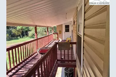 720 Mash Road, West Jefferson, NC 28694 - Photo 11