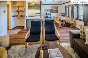 115 N Pinnacle Ridge Rd, Beech Mountain, NC 28604 - Photo 5