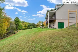 132 Carlton Cir, Blowing Rock, NC 28605 - Photo 45