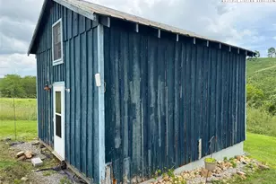 1046 J E Gentry Rd, Crumpler, NC 28617 - Photo 29