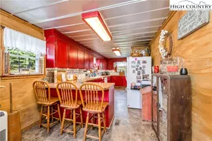 886 Blevins Hollow Rd, Piney Creek, NC 28663 - Photo 33