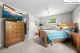 350 N Main St, Jefferson, NC 28640 - Photo 17