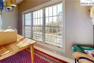 11 Wildflower Ln, Newland, NC 28657 - Photo 7