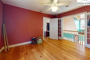 11 Wildflower Ln, Newland, NC 28657 - Photo 17