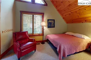 811 Hemlock Dr, Newland, NC 28657 - Photo 29