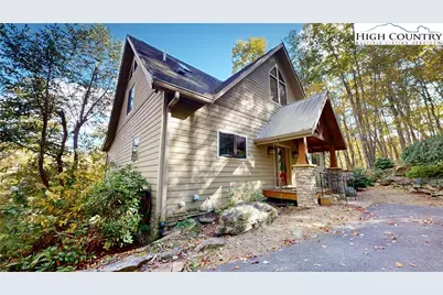 811 Hemlock Drive, Newland, NC 28657 - Photo 1