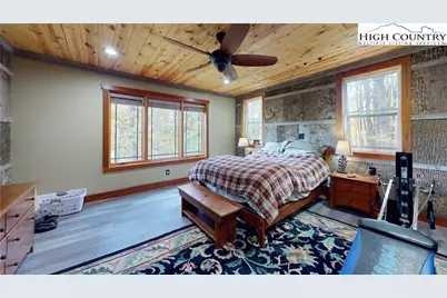 811 Hemlock Drive, Newland, NC 28657 - Photo 17