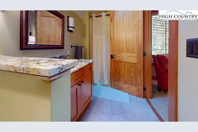 811 Hemlock Drive, Newland, NC 28657 - Photo 31