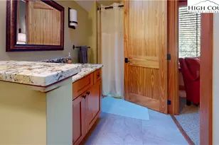 811 Hemlock Dr, Newland, NC 28657 - Photo 31