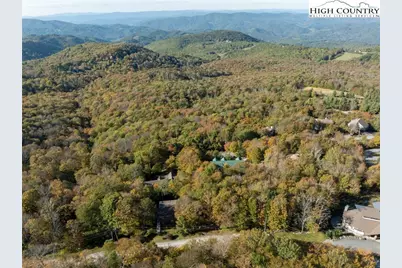 123 Briarwood Lane, Beech Mountain, NC 28604 - Photo 9