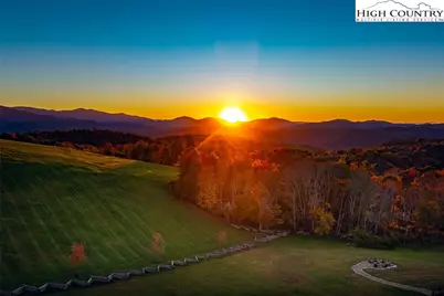 28 Cabernet Court, Banner Elk, NC 28604 - Photo 5