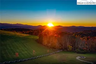 28 Cabernet Ct, Banner Elk, NC 28604 - Photo 5