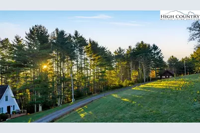 18 and 19 Davis Acres Drive, West Jefferson, NC 28694 - Photo 7