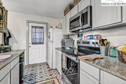 180 Wild Blackberry Hill Road, Boone, NC 28607 - Photo 9