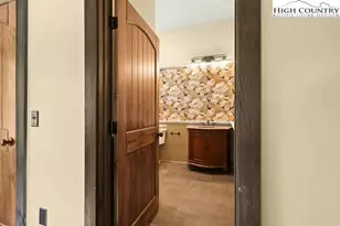 790 Howard Edmisten Rd, Sugar Grove, NC 28679 - Photo 19