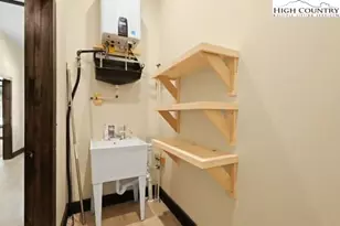 790 Howard Edmisten Rd, Sugar Grove, NC 28679 - Photo 19