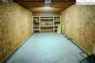 719 Pine Ridge Rd, Beech Mountain, NC 28604 - Photo 29