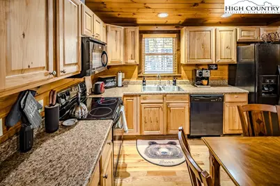 719 Pine Ridge Road, Beech Mountain, NC 28604 - Photo 9