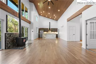 1075 Center Ct Dr, Boone, NC 28607 - Photo 9