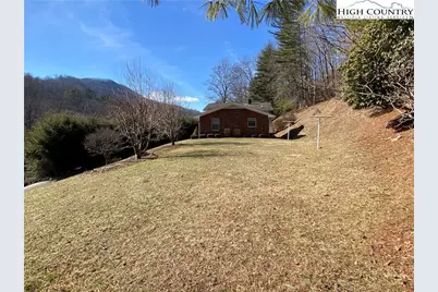 5212 Nc Highway 88 West, Warrensville, NC 28693 - Photo 41