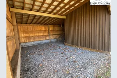5212 Nc Highway 88 West, Warrensville, NC 28693 - Photo 37
