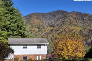 5212 Nc Hwy 88 W, Warrensville, NC 28693 - Photo 37