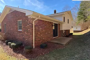 5212 Nc Hwy 88 W, Warrensville, NC 28693 - Photo 41