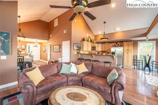 309 Pinnacle Ridge Rd, Beech Mountain, NC 28604 - Photo 17