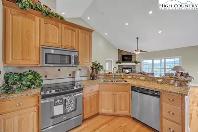 398 Stonehaven Drive #D1, Jefferson, NC 28640 - Photo 11