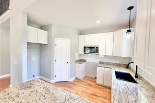 168 Rocky Creek Ct, Jefferson, NC 28640 - Photo 3
