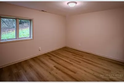 178 Sorrento Park Drive, Blowing Rock, NC 28605 - Photo 31