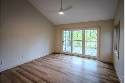 178 Sorrento Park Drive, Blowing Rock, NC 28605 - Photo 25