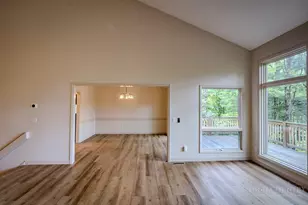 178 Sorrento Park Dr, Blowing Rock, NC 28605 - Photo 11
