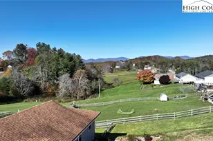 612 Wildcat Rd, Deep Gap, NC 28618 - Photo 25