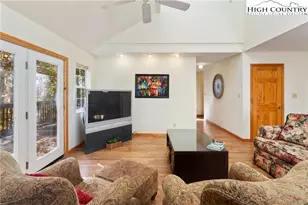 2161 Stone Mountain Rd, Vilas, NC 28692 - Photo 7