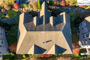 342 Ridgeline Dr, Sugar Mountain, NC 28604 - Photo 7