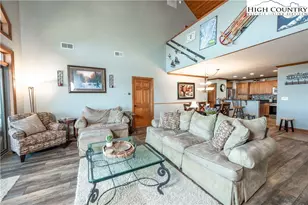 342 Ridgeline Dr, Sugar Mountain, NC 28604 - Photo 21