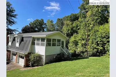 421 Northwest Drive, Jefferson, NC 28640 - Photo 3