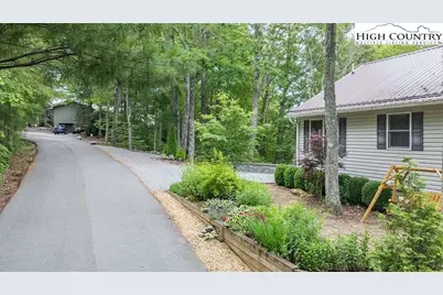 120 Ridge Road, Newland, NC 28657 - Photo 35