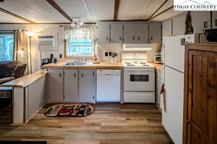 135 Mountain Ivy Ln, Boone, NC 28607 - Photo 13