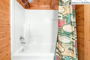 228 Abbey Rd, McGrady, NC 28649 - Photo 25