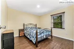 823 NW Queens St, Lenoir, NC 28645 - Photo 21